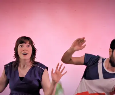 Tricot machine