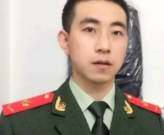 王元斌